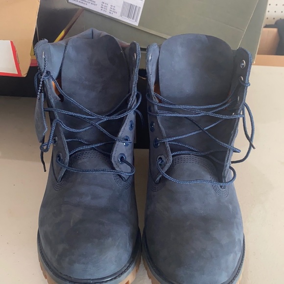 Timberland Other - Timberland 6” nubuck boot size 9.5 navy blue